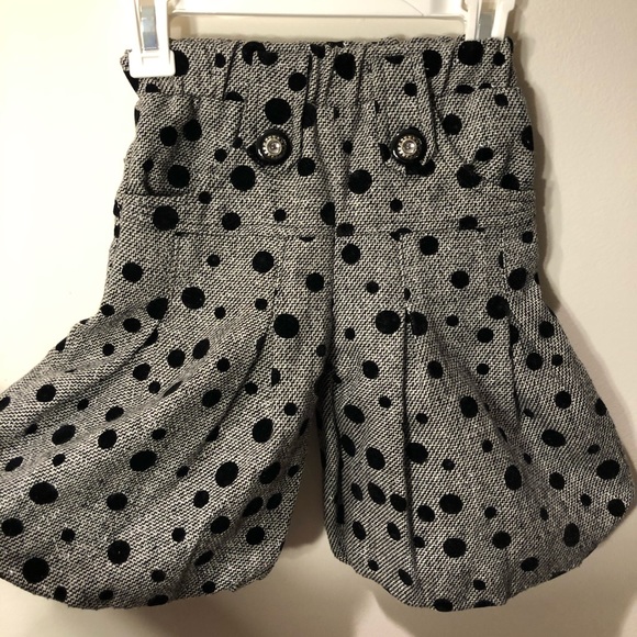 📚 2/$12 Girls My Friend Shorts - Picture 2 of 6